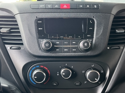 IVECO Daily 35S14A MAXI HiMatic Klima 4,35m Plattform
