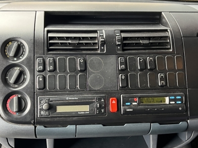 Mercedes-Benz Atego 818 Klima LBW 1.000kg 6,1m AHK orig 178&acute;km