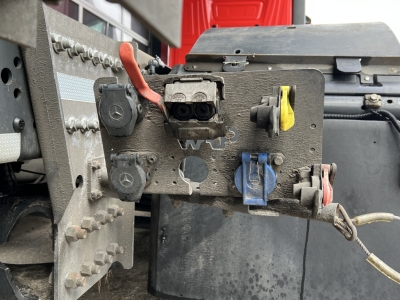 Mercedes-Benz Actros 2551 6X2 Lenkachse Volumen BDF Retarder