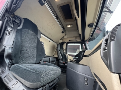 Mercedes-Benz Actros 2551 6X2 Lenkachse Volumen BDF Retarder