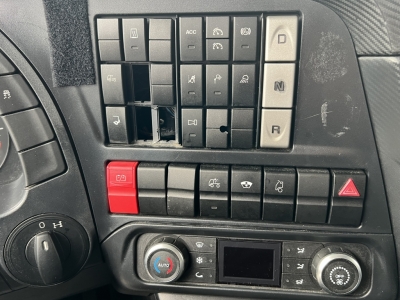 IVECO Stralis AD190S31 Klimaautomatik Intarder ACC