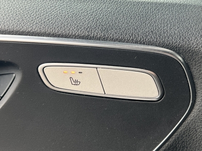 Mercedes-Benz Vito 114 CDI Pro 4x4 Extralang 9 Sitzer NAVI PDC