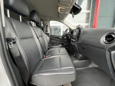Mercedes-Benz Vito 114 CDI Pro 4x4 Extralang 9 Sitzer NAVI PDC