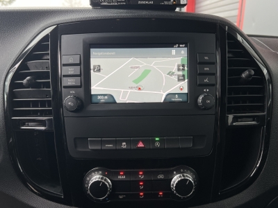 Mercedes-Benz Vito 114 CDI Pro 4x4 Extralang 9 Sitzer NAVI PDC