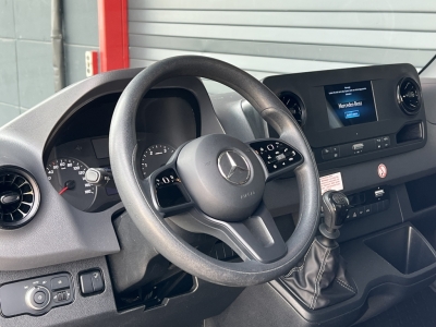 Mercedes-Benz Sprinter 315 CDI 4,4m Koff+LBW Klima Kamera MBUX