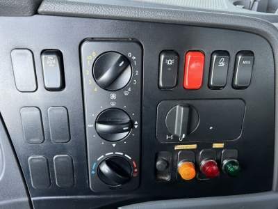 Mercedes-Benz Atego 818 3,8MEILLER 3-S-Kipper Kran Atlas 57.3 