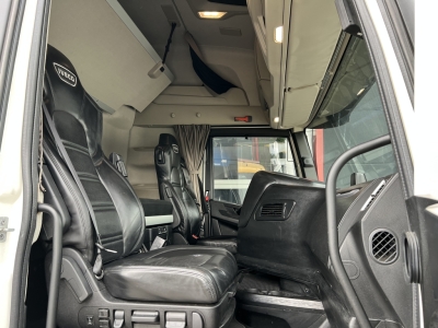 IVECO S-WAY AS440S48 ACC Intarder Klima Aerokit 2xTank