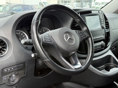 Mercedes-Benz Vito 119 Mixto 4x4 Klima Kamera Navi 4 SitzerPDC