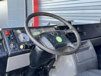 Mercedes-Benz Vario 816D DOKA 7-Sitze 3-S-Kipp AHK Motorbremse