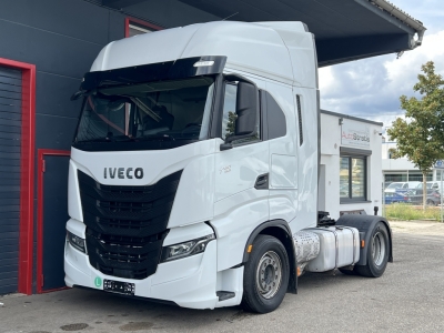 IVECO S-WAY AS440S46 Intarder ACC-Tempomat LED 301.tkm