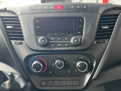 IVECO Daily 35S14A Hi-Matic Klima 4,35m Kamera 1-Hand