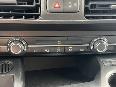 Citroen Berlingo Club XL L2 Klima Tempomat 3-SitzeParktr
