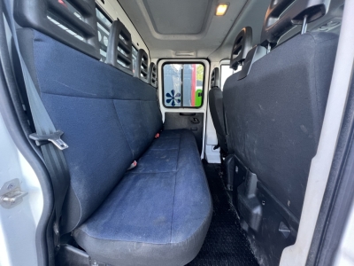 IVECO Daily 35S14 Doka 7-Sitzer Klima 3,5t AHK 61.tkm