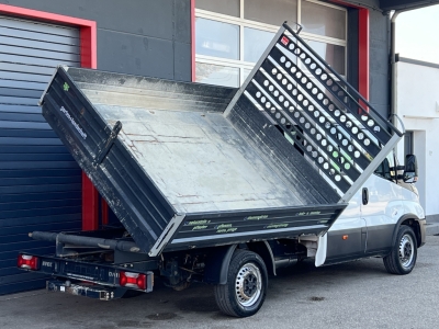IVECO Daily 35S14 Doka 7-Sitzer Klima 3,5t AHK 61.tkm