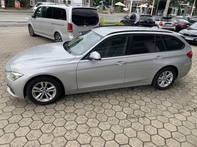 BMW 318 d Aut.Touring Navi LED Sportsitze PDC