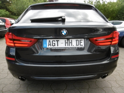 BMW 520 dA Touring Sport Line HUD LED Leder Nav Pano