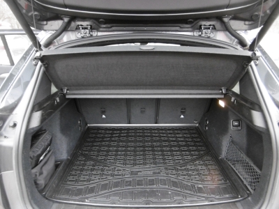 BMW X1 sDrive 18 i Sport Line Aut. Nav LED Pano AHK