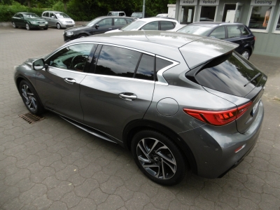 Infiniti Q30 1.5d LUXE Nav LED Alcantara Keyless CAM PDC 