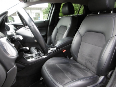 Infiniti Q30 1.5d LUXE Nav LED Alcantara Keyless CAM PDC 