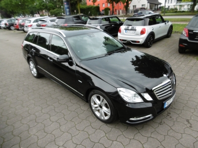 Mercedes-Benz E 250 T CGI Aut. Avantgarde Szhg  Xen Tempo. AHK