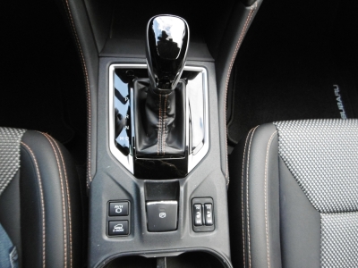 Subaru XV 2.0 e-Boxer 4 WD Comfort Aut.Nav LED ACC AHK