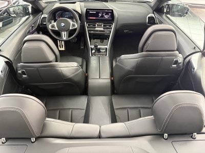 BMW M850 i xDrive Cabrio Innovations.,Nackenheizung