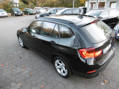 BMW X1 18 d xDrive Aut.Sportline Leder Navi Xen Pano