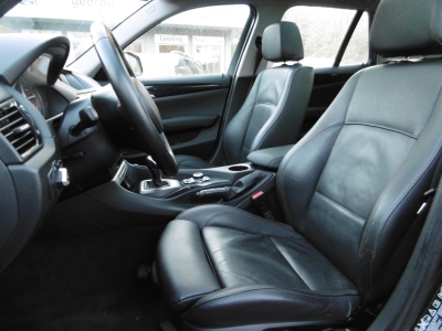 BMW X1 18 d xDrive Aut.Sportline Leder Navi Xen Pano