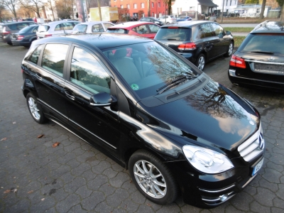 Mercedes-Benz B 200 Automatik Klima Sitzheizung Tempo.,Nav PDC