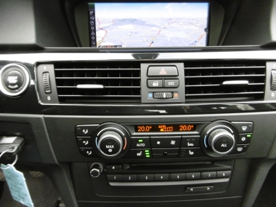 BMW 325 i Touring Leder Nav Xen Panoramadach PDC AHK