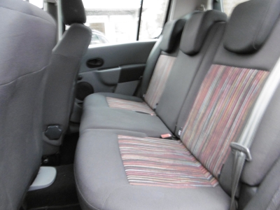 Renault Modus 1.2 16V Avantage Klima Allwetterreifen