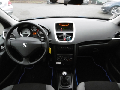 Peugeot 207 1.4 Tendance 5-türig,Klima Allwetterreifen