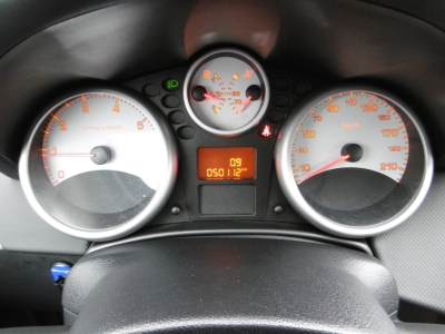 Peugeot 207 1.4 Tendance 5-türig,Klima Allwetterreifen