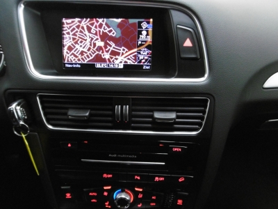 Audi Q5 2.0TDI quattro Leder Nav Xen Panoramadach PDC