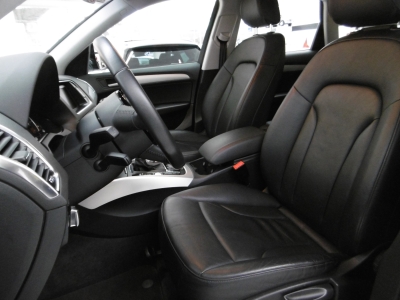 Audi Q5 2.0TDI quattro Leder Nav Xen Panoramadach PDC