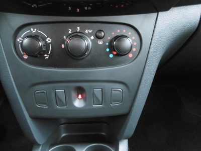 Dacia Sandero SCE 75 Ambiance Allwetterreifen 