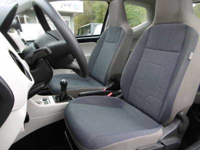 VW up 1.0 move up! el.Panoramadach Navi