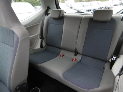 VW up 1.0 move up! el.Panoramadach Navi