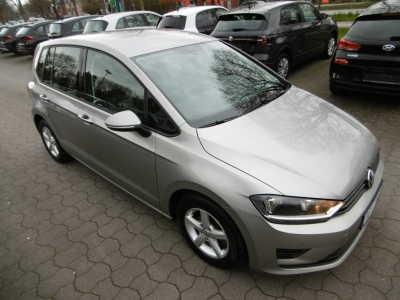 VW Golf Sportsvan 1.2 TSI Klima Allwetterreifen PDC