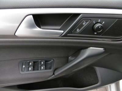 VW Golf Sportsvan 1.2 TSI Klima Allwetterreifen PDC