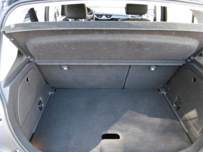 Opel Corsa 1.4 120 Jahre Sitzheizung Tempomat PDC