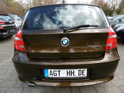 BMW 116 i Automatik Sportsitze Sitzhzg., Tempom.,PDC