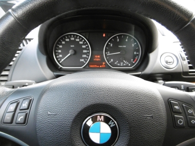 BMW 116 i Automatik Sportsitze Sitzhzg., Tempom.,PDC