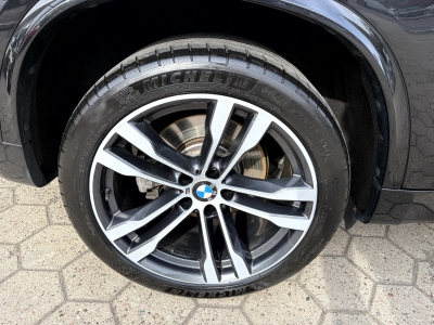 BMW X5 M50 d Aut. Leder Nav LED CAM HUD 20" Pano AHK