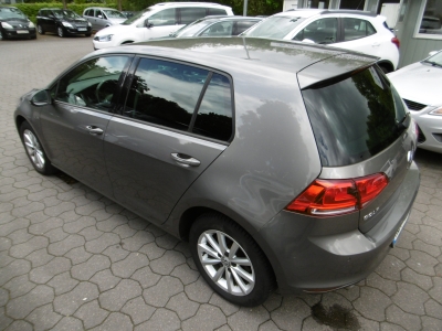 VW Golf 1.2 TSI Lounge BMT Tempomat Sitzheizung PDC