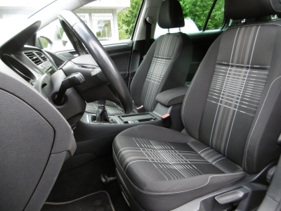 VW Golf 1.2 TSI Lounge BMT Tempomat Sitzheizung PDC