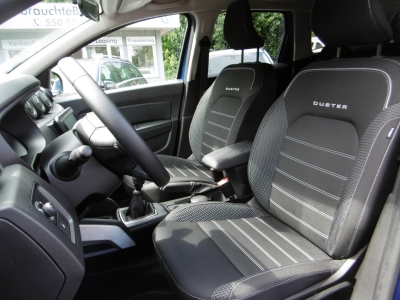 Dacia Duster 1.0 TCe 100 ECO-G / Prestige Navi CAM PDC