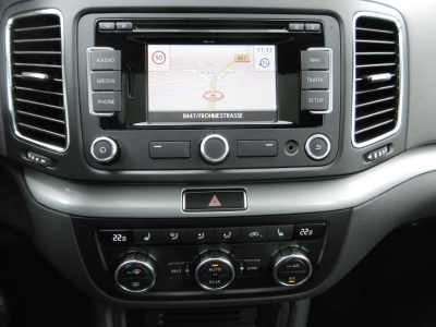 VW Sharan 1.4TSi Automatik Nav Panorama 7-Sitze PDC