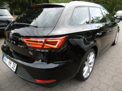 Seat Leon 1.5 TSI FR ST Nav LED Beats DAB  18" PDC