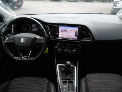 Seat Leon 1.5 TSI FR ST Nav LED Beats DAB  18" PDC